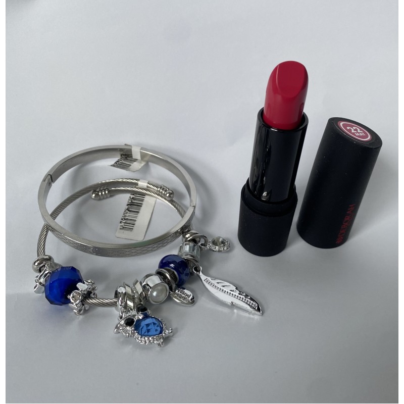 Deborah Milano Atomic Mat 22 Lipstick Дълготрайно Матово Червило + 2 броя Стилни Стоманени Гривни